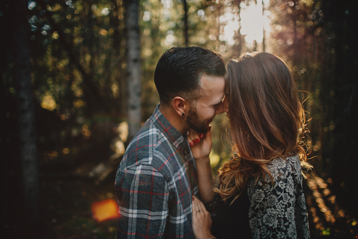 autumn engagement photos, fall in calgary, connection session, love, couples, wedding, © Gabe McClintock Photography | www.www.gabemcclintock.com