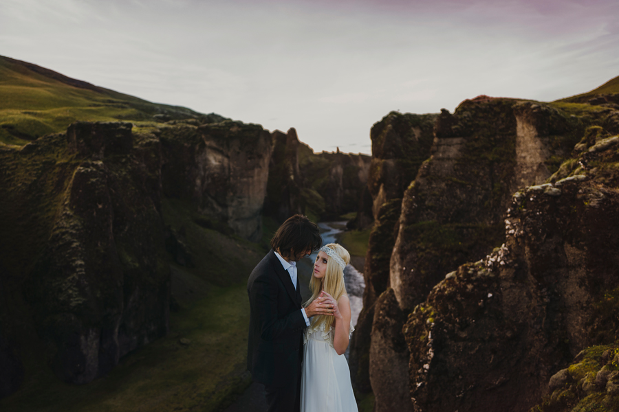 Iceland wedding photographer, hellnar, snæfellsnes peninsula, explore Iceland, Iceland wedding photos, connection, elopement, wedding, bride and groom, Leica camera, Leica Q, Leica M, Summilux, VSCO, ©Gabe McClintock Photography | www.gabemcclintock.com