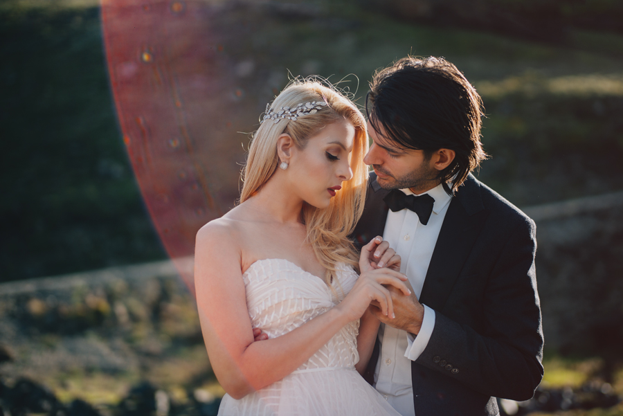 Iceland wedding photographer, hellnar, snæfellsnes peninsula, explore Iceland, Iceland wedding photos, connection, elopement, wedding, bride and groom, Leica camera, Leica Q, Leica M, Summilux, VSCO, ©Gabe McClintock Photography | www.gabemcclintock.com