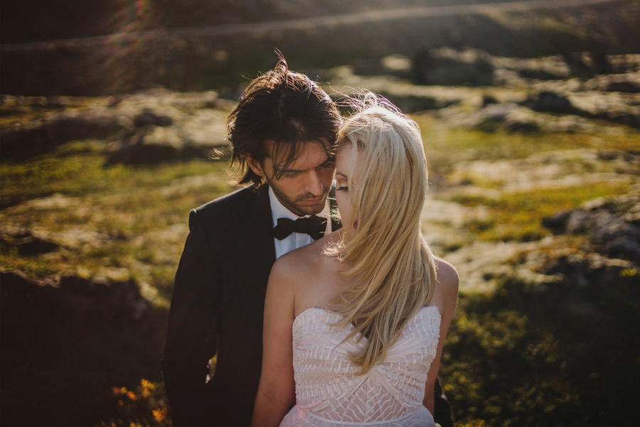 Iceland wedding photographer, hellnar, snæfellsnes peninsula, explore Iceland, Iceland wedding photos, connection, elopement, wedding, bride and groom, Leica camera, Leica Q, Leica M, Summilux, VSCO, ©Gabe McClintock Photography | www.gabemcclintock.com