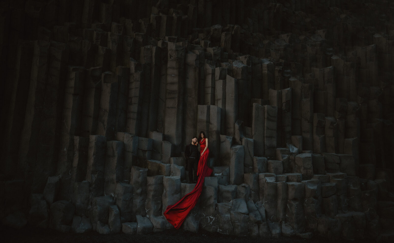 Another lap around the sun . 2025