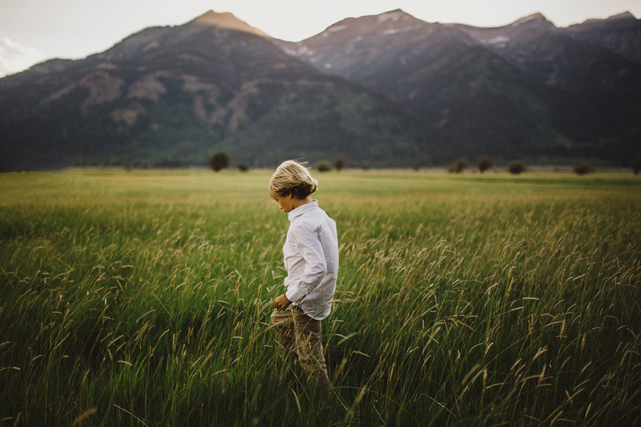 Jackson Hole wedding photographer, Jackson Hole wedding photography, Jackson Hole wedding photos, explore Jackson Hole, Wyoming wedding photos, Jackson Hole, Tetons, connection, elopement, wedding, bride and groom, canon, 5D MKIV, ©Gabe McClintock Photography | www.gabemcclintock.com