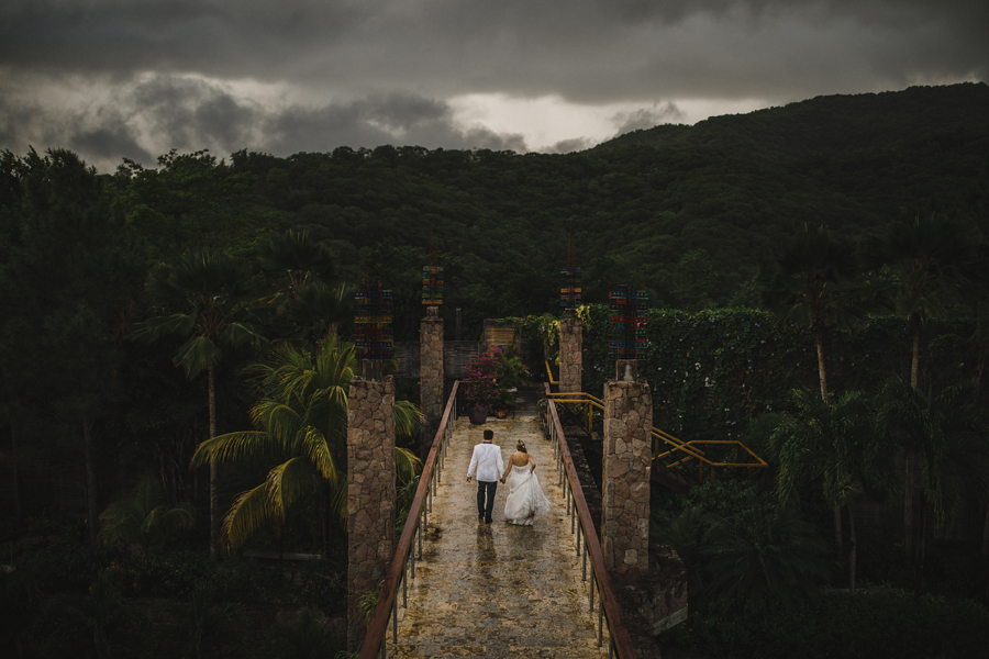 St Lucia wedding photographer, Saint Lucia wedding photographer, St Lucia wedding photos, explore St Lucia, Jade Mountain wedding, Jade Mountain Resort, Jade Mountain, St Lucia wedding photos, St Lucia, Caribbean wedding photographers, connection, elopement, wedding, bride and groom, Calgary wedding photographer, ©Gabe McClintock Photography | www.gabemcclintock.com