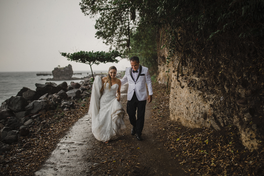 St Lucia wedding photographer, Saint Lucia wedding photographer, St Lucia wedding photos, explore St Lucia, Jade Mountain wedding, Jade Mountain Resort, Jade Mountain, St Lucia wedding photos, St Lucia, Caribbean wedding photographers, connection, elopement, wedding, bride and groom, Calgary wedding photographer, ©Gabe McClintock Photography | www.gabemcclintock.com