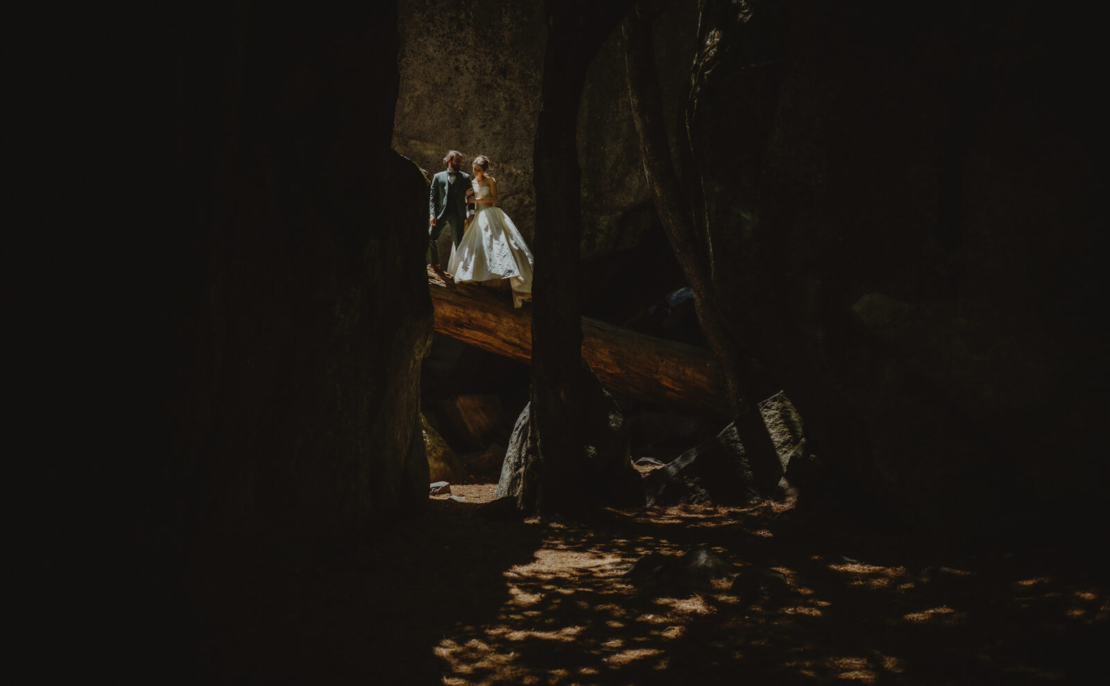 Emily and Jason . Yosemite Wedding Photographer